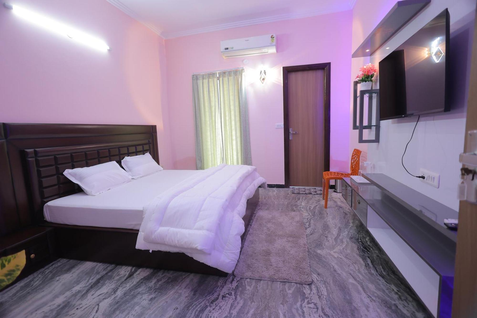 Farm stay The Leela's Paradise *