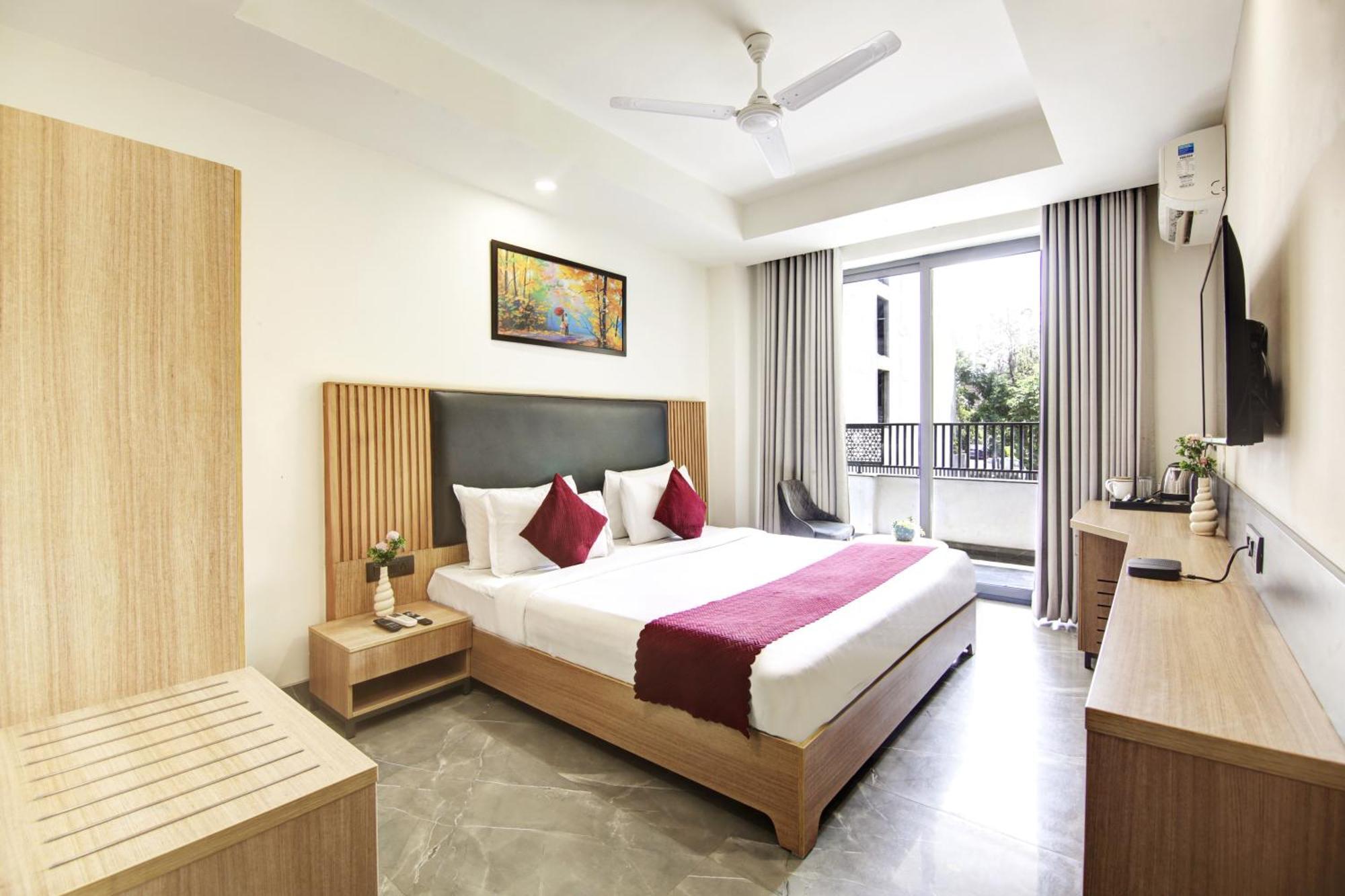 Saltstayz Premier - Cyber Hub Hotel