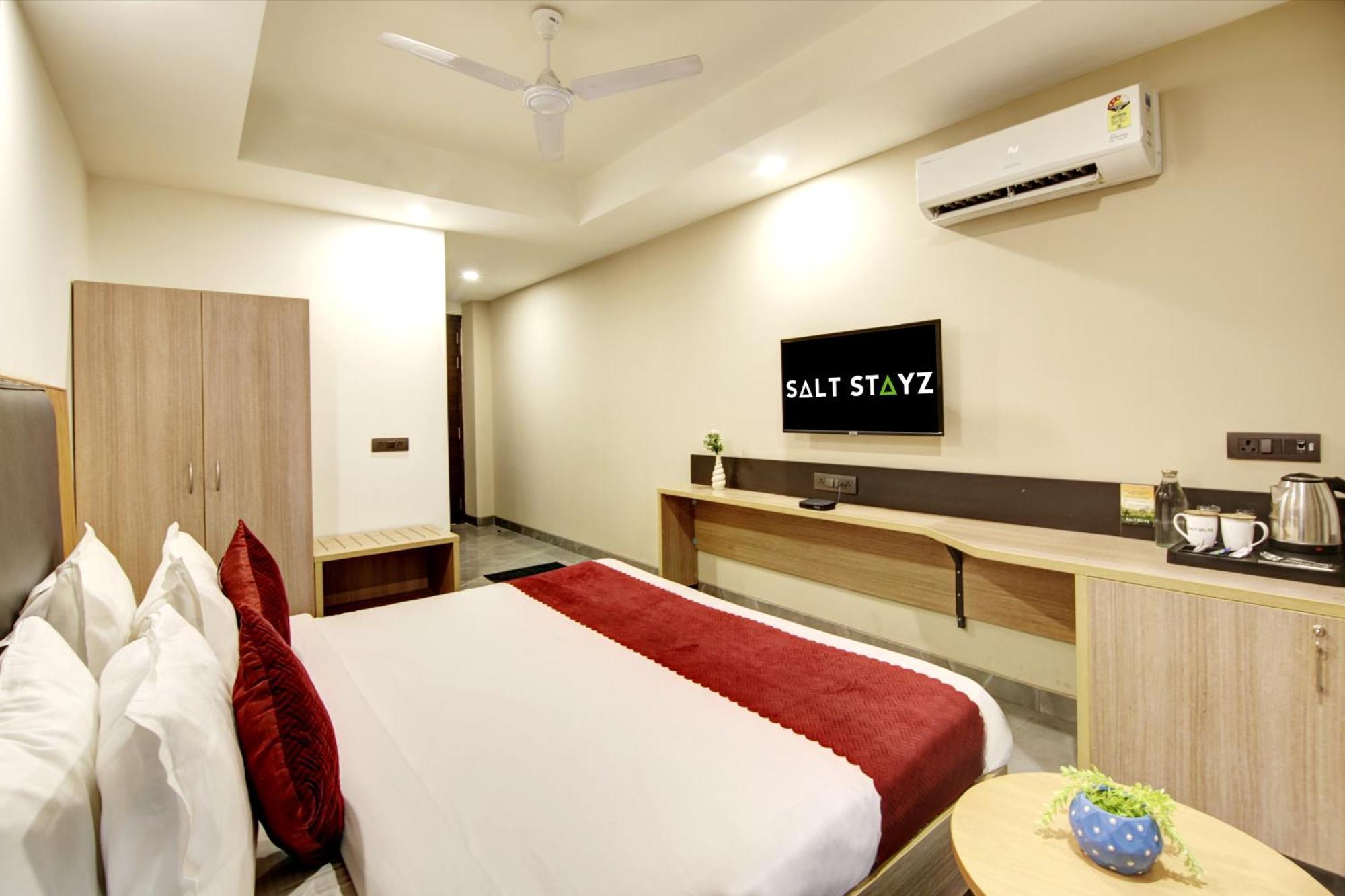 Saltstayz Premier - Cyber Hub Hotel