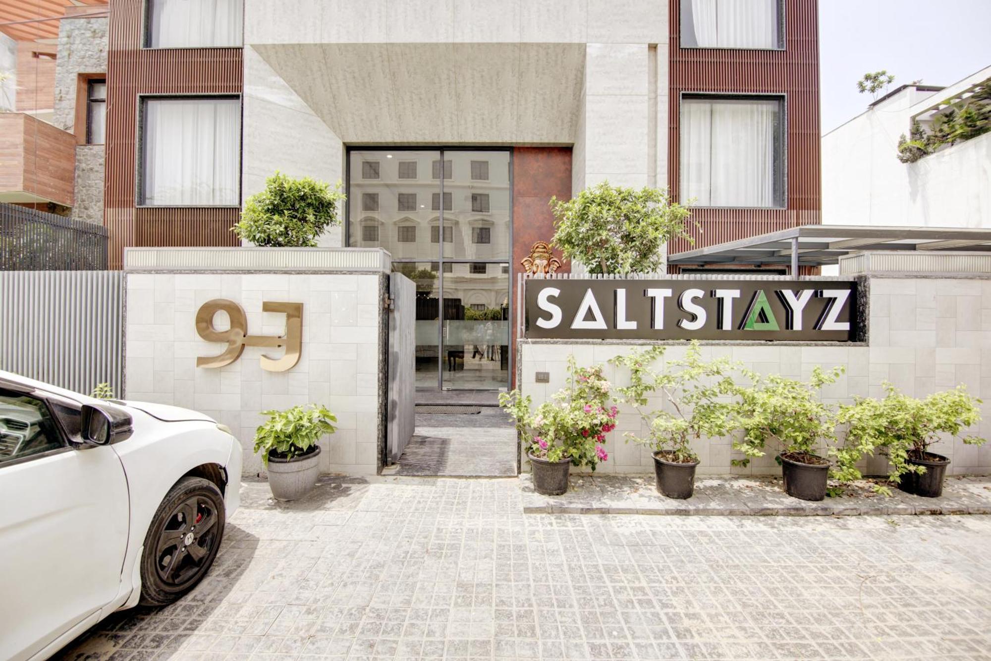 Saltstayz Premier - Cyber Hub Hotel 4*