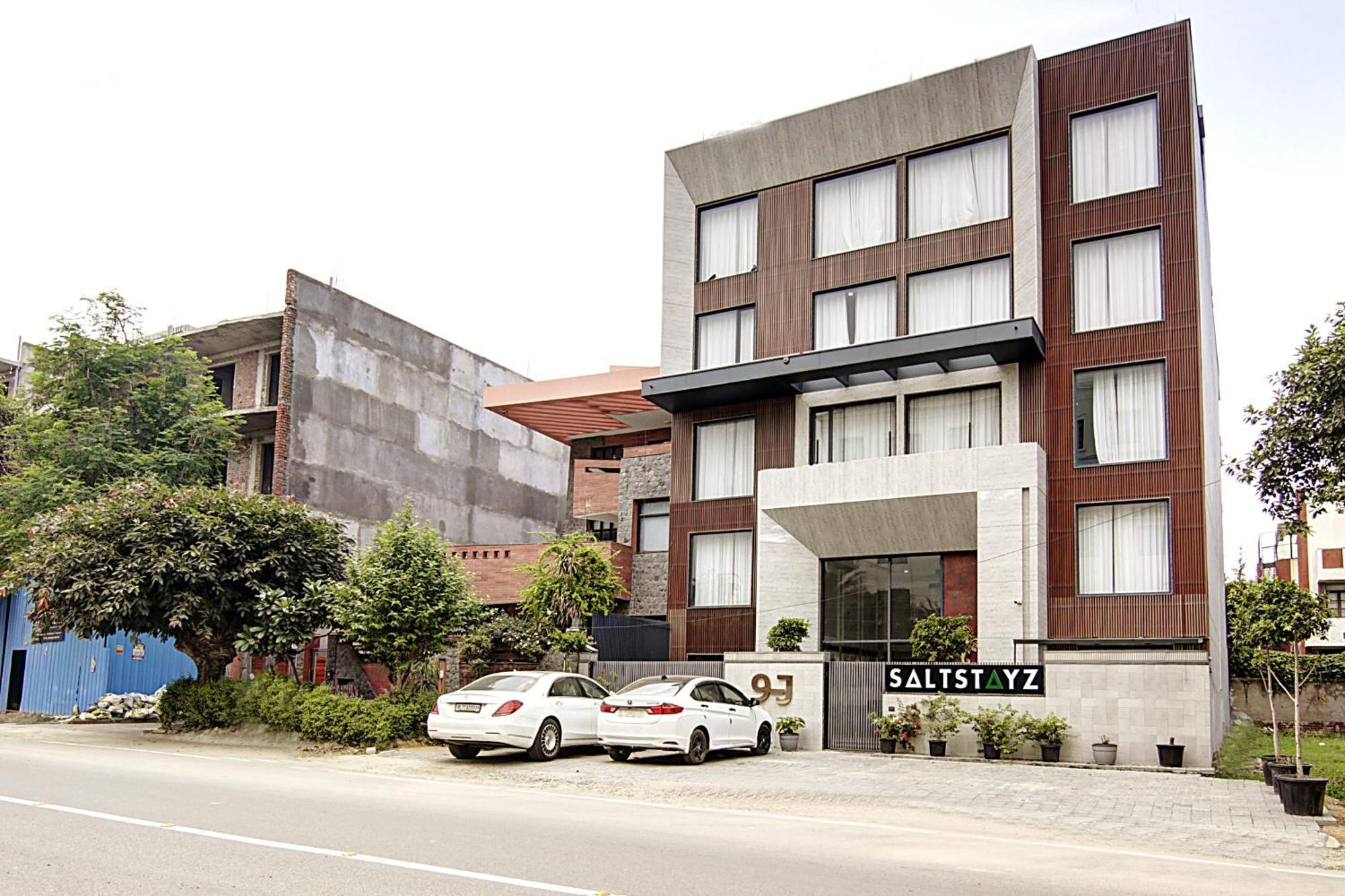 Hotel Saltstayz Premier - Cyber Hub 4*