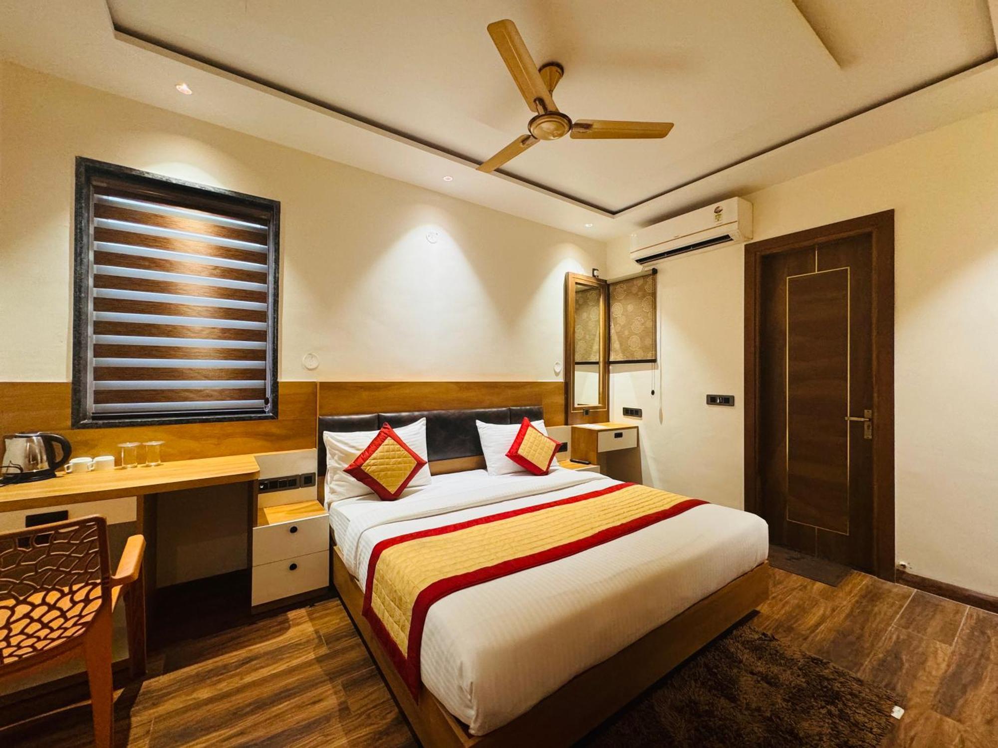 Hotel Masaga By Qcent Gurgaon
