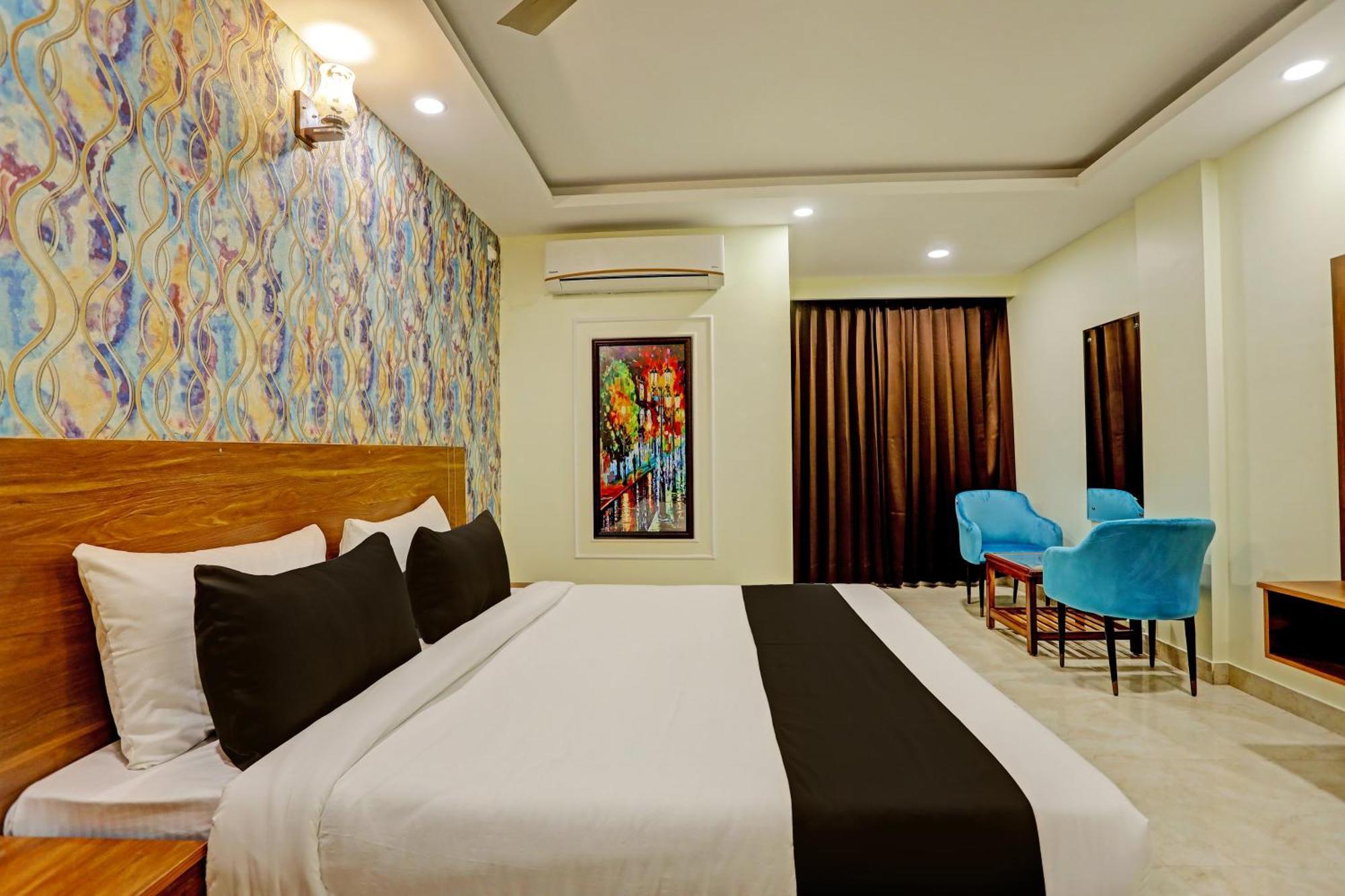 Collection O Jps Palm Gurgaon