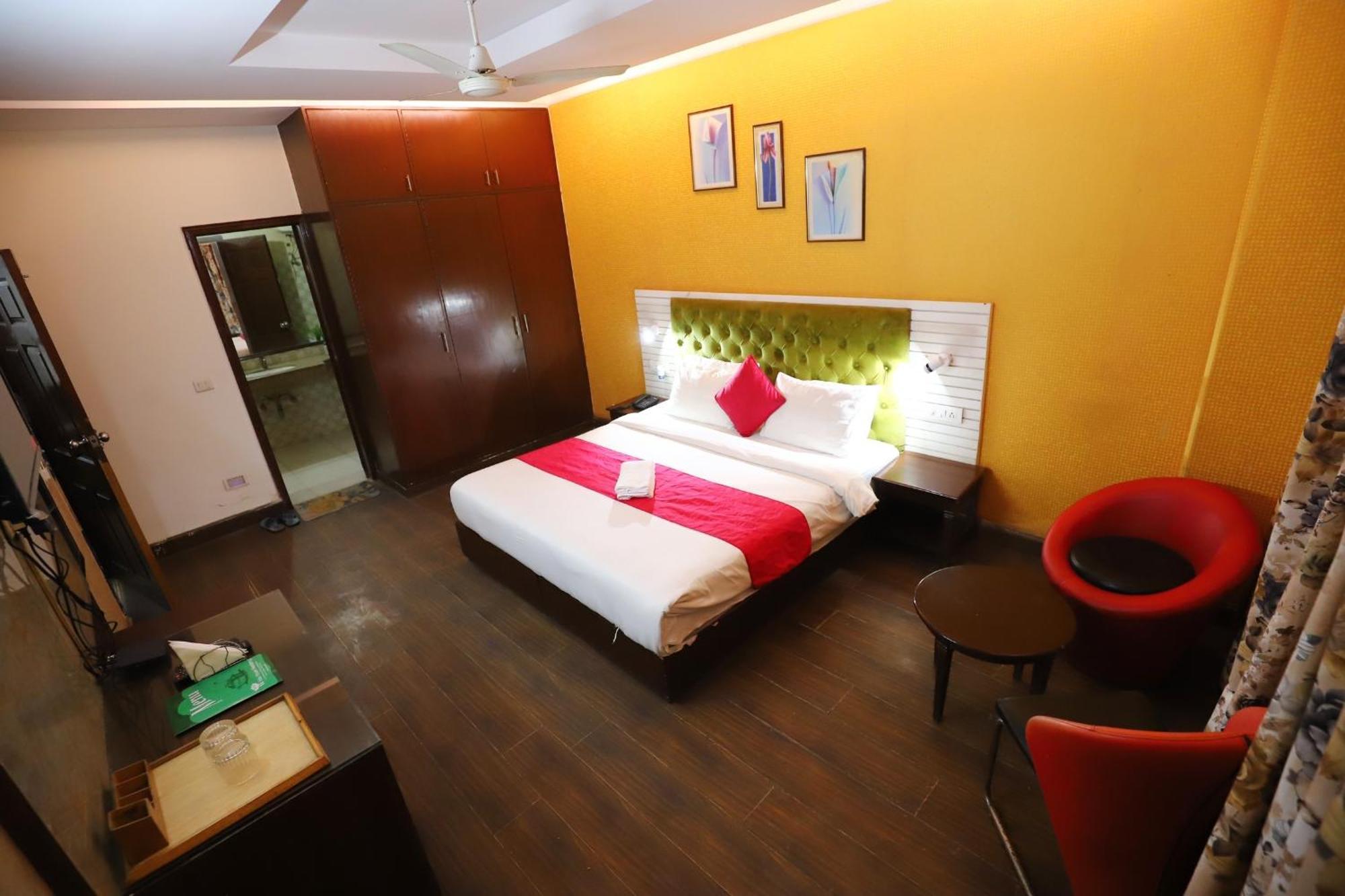 The Vagmi Dlf Gurugram Hotel Gurgaon