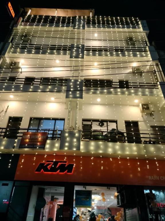 Hotel With Kitchen On Main Road At 10k 4*