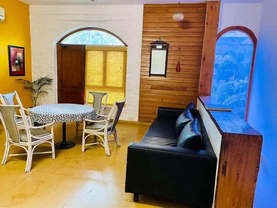 Serenity 4br With Garden By Especial * Gurgaon
