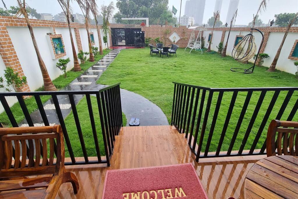 Courtyard By Palm Holiday home Gurgaon
