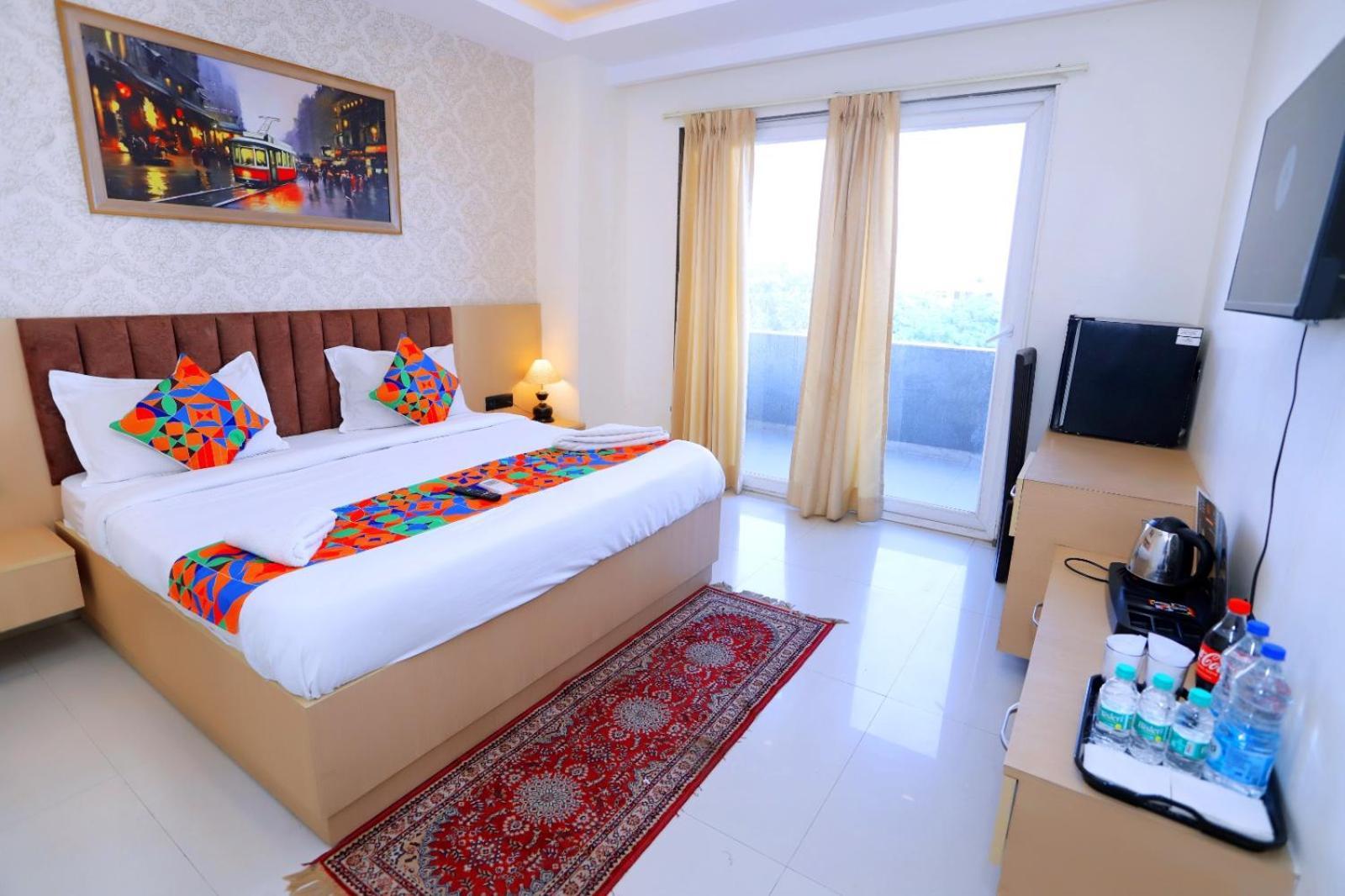 Lotus Luxe Hotel Gurgaon