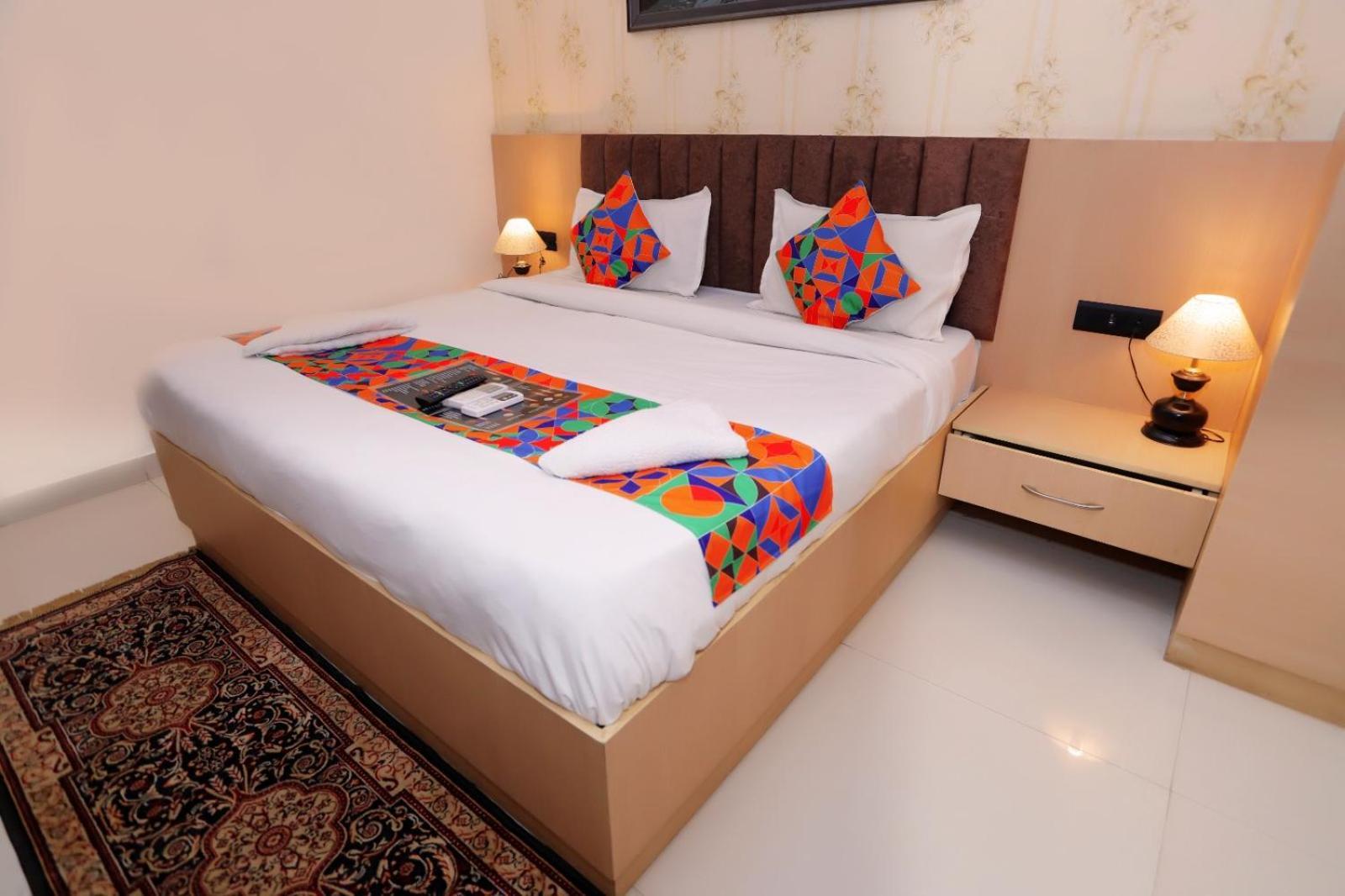 Lotus Luxe Hotel