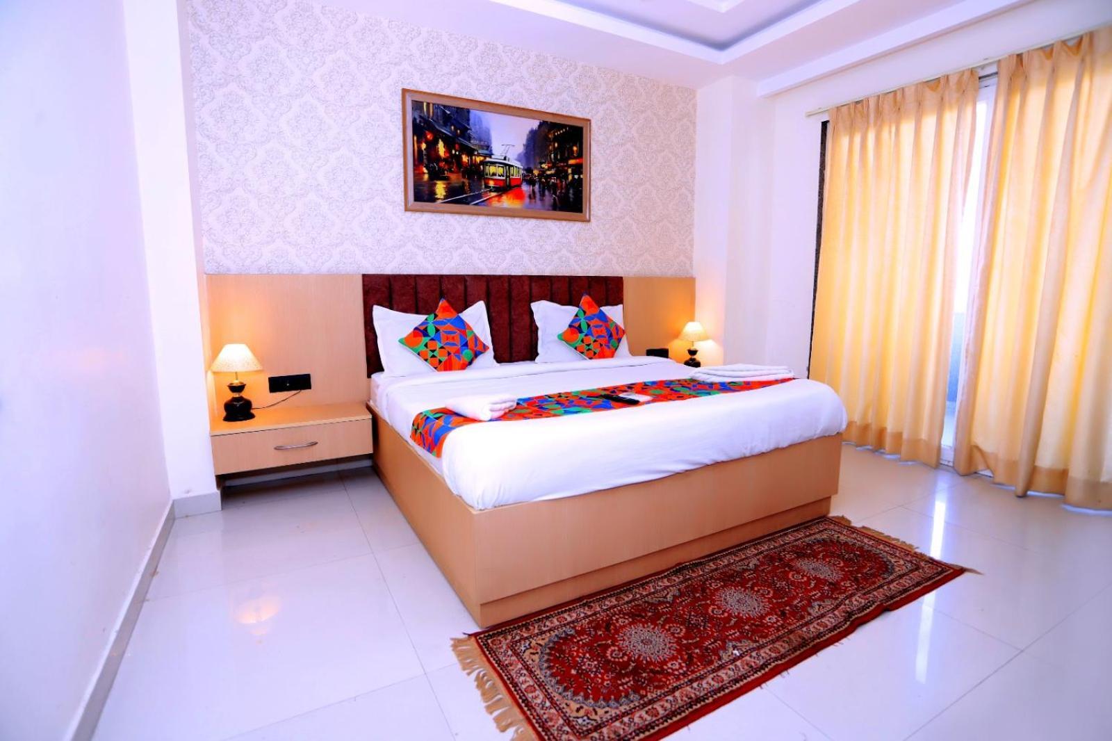 Hotel Lotus Luxe Gurgaon