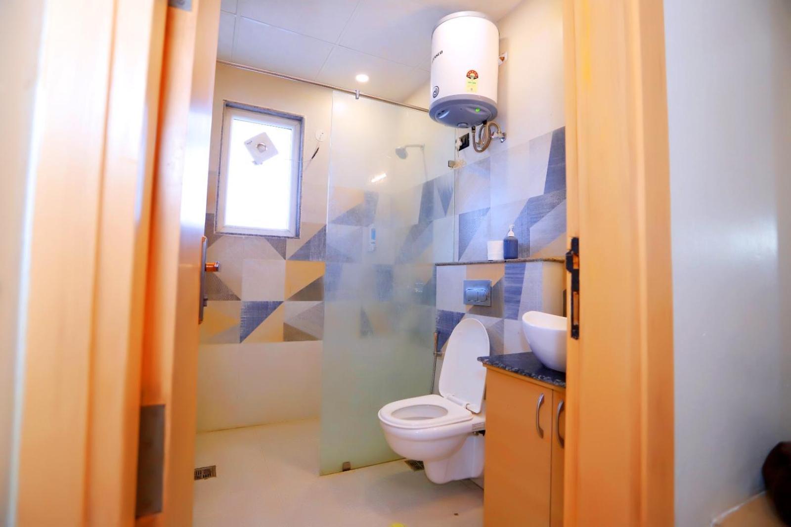 Lotus Luxe Hotel 3*
