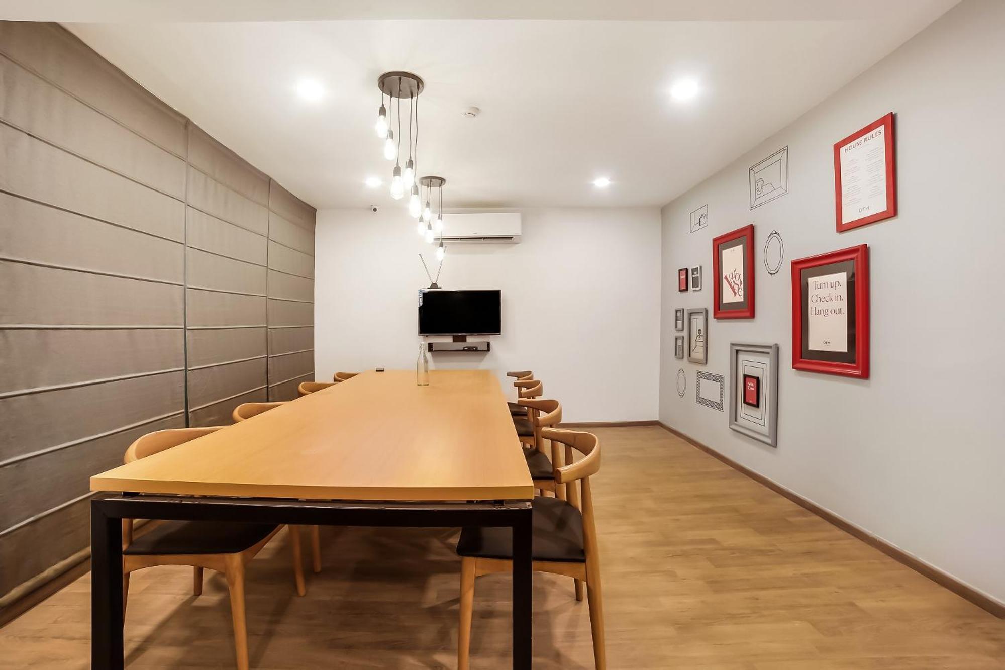 Hotel Super Townhouse 158 Near Netaji Subhash Marg Near Appu Ghar Gurgaon