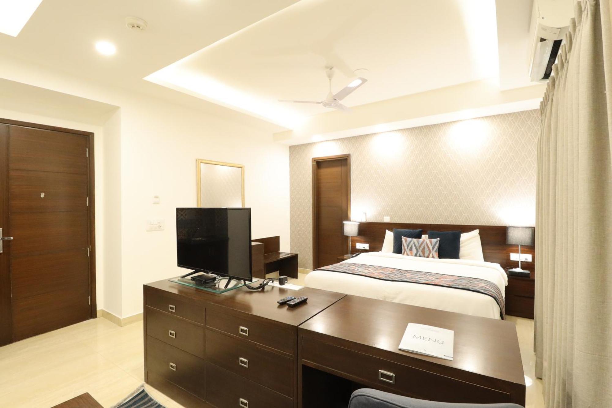 Ahuja Residency Centre 3* Gurgaon