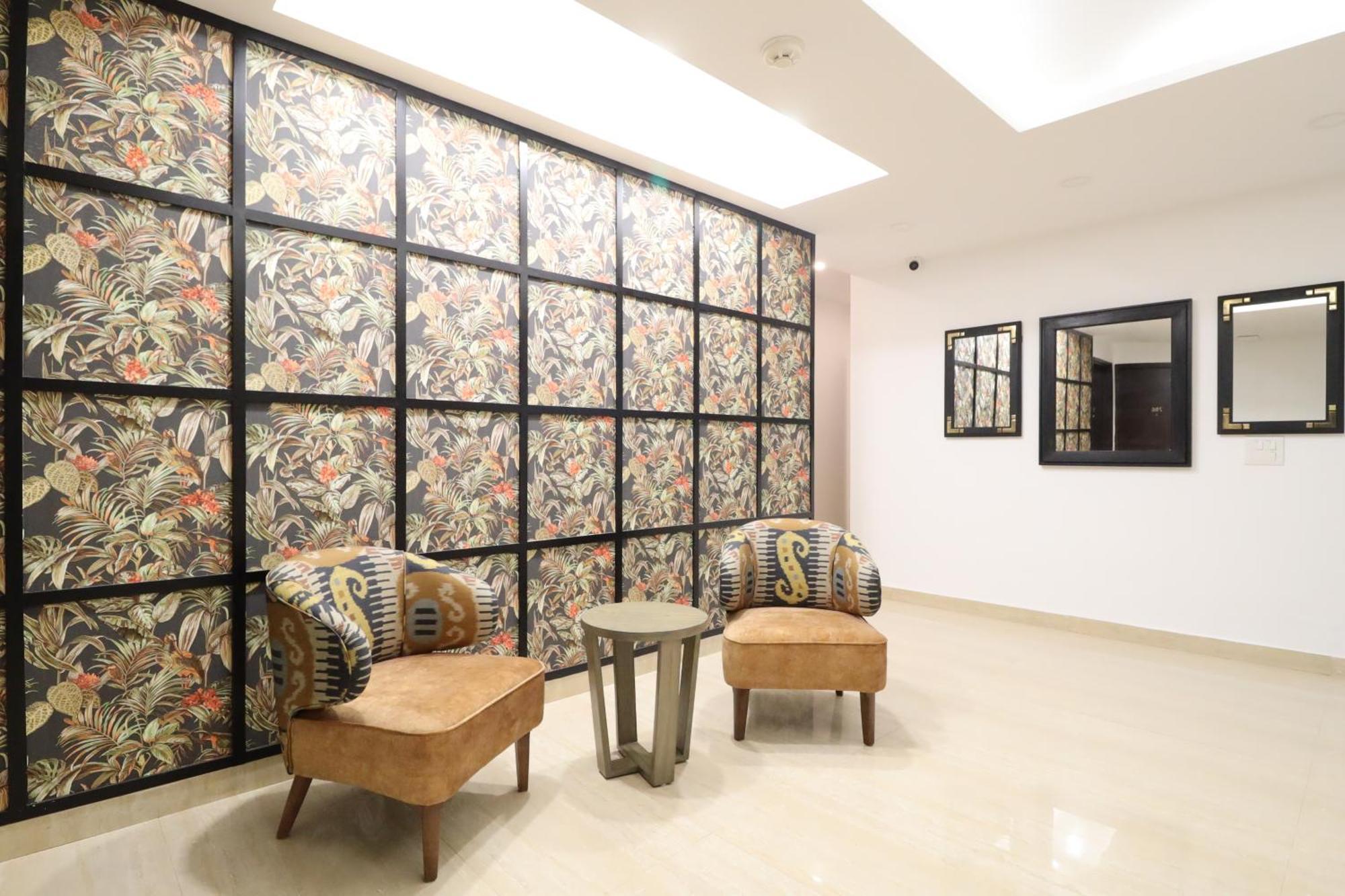 Hotel Ahuja Residency Centre 3*