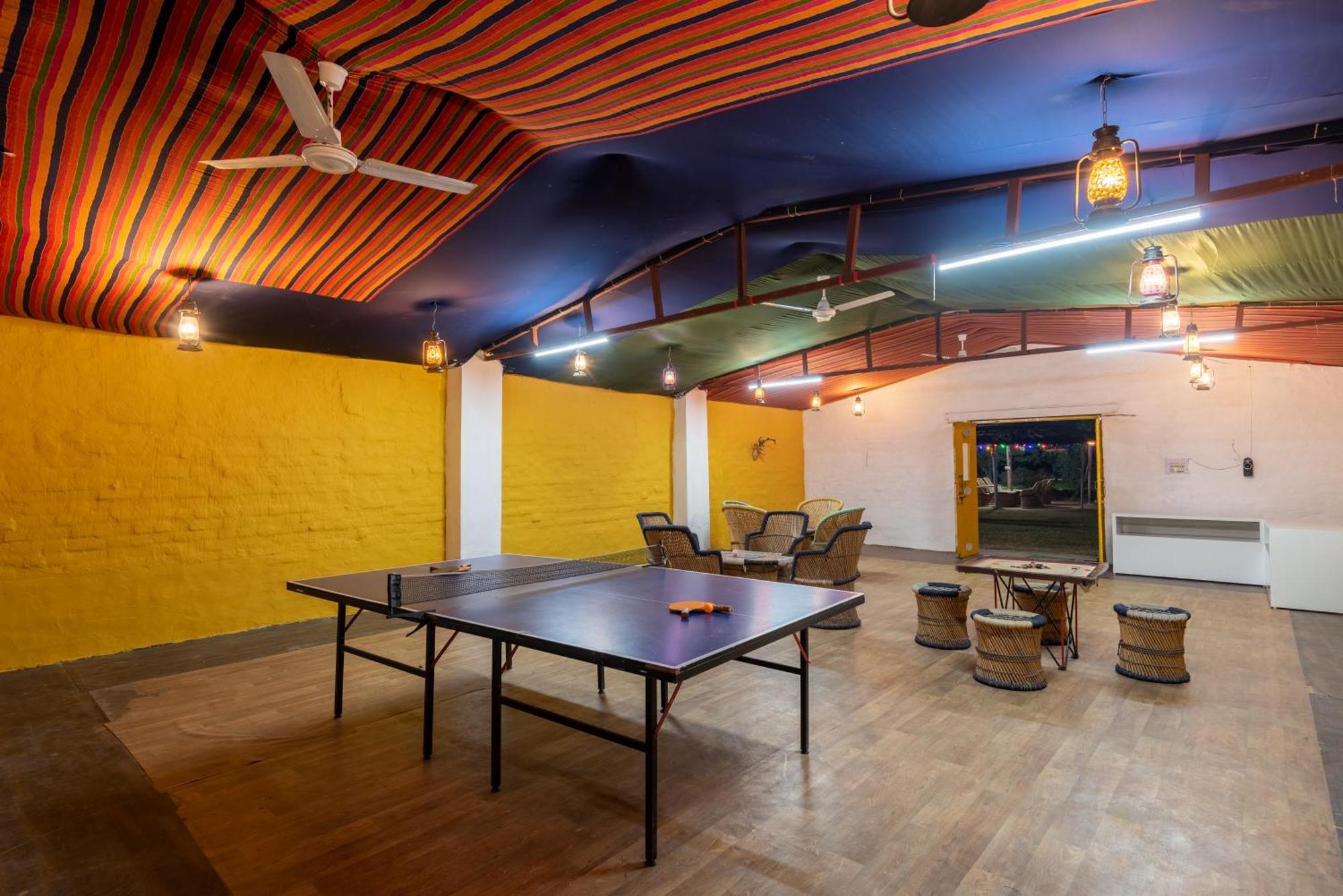 Hotel Arise Ethnic Village Gurgaon