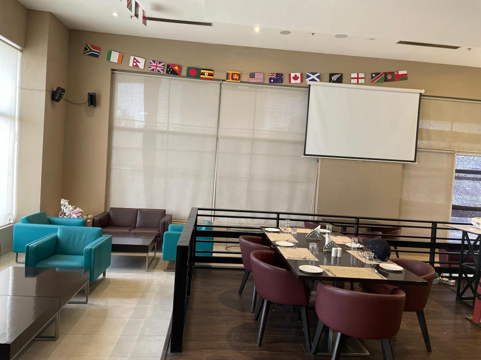 V Retreat 3* Gurgaon