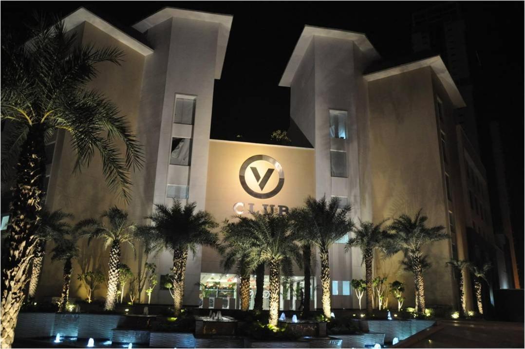 V Retreat Hotel