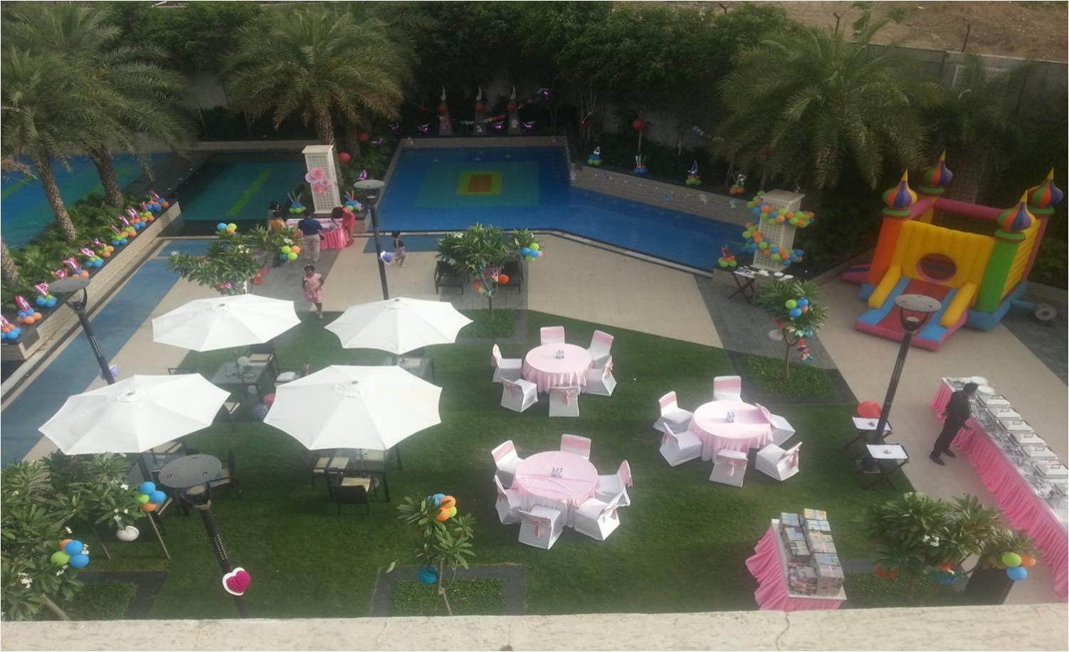 V Retreat Hotel