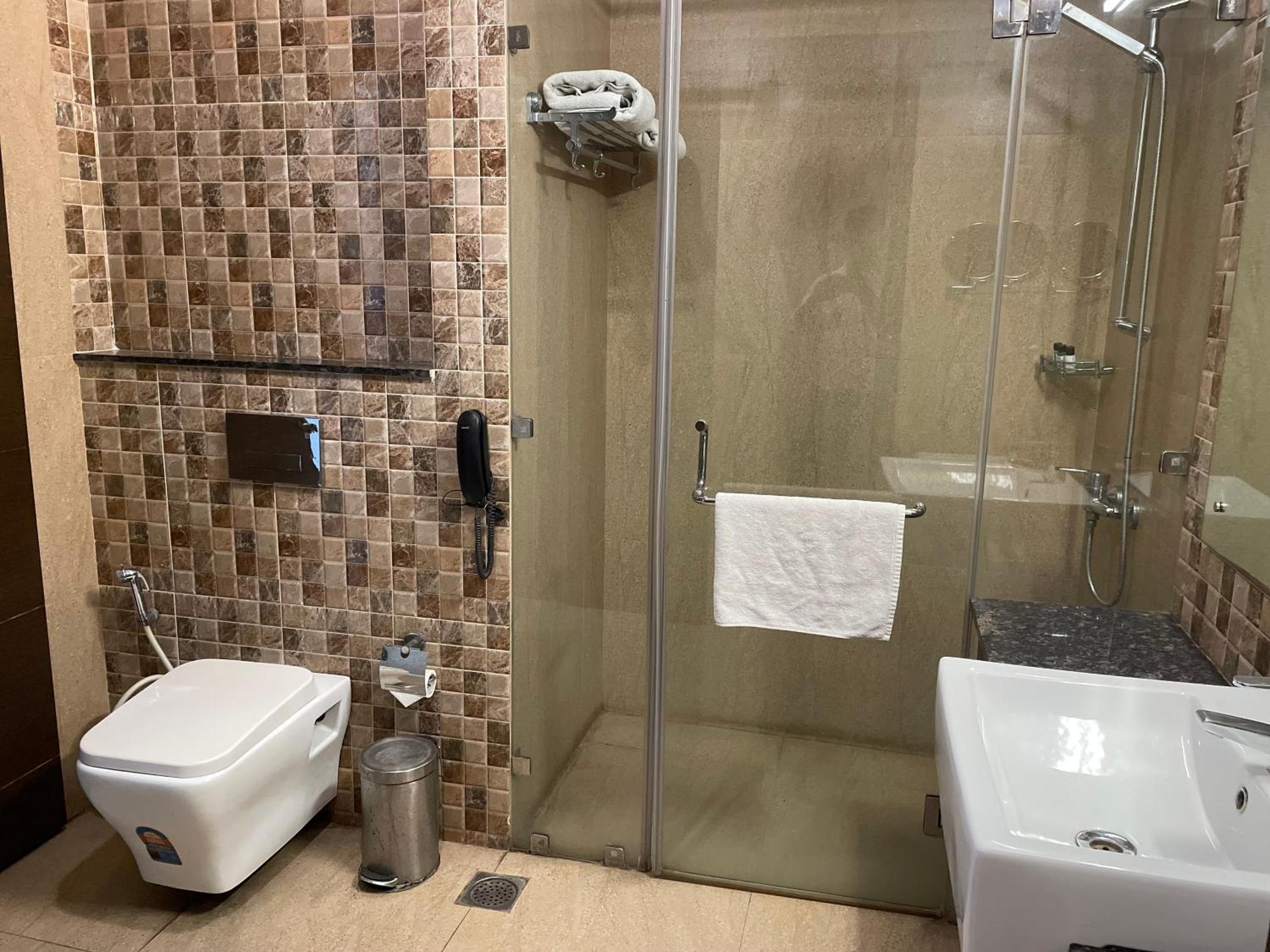 Hotel V Retreat
