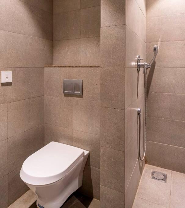 Elegant At Aipl Joy Street By Noblenest Apartment *