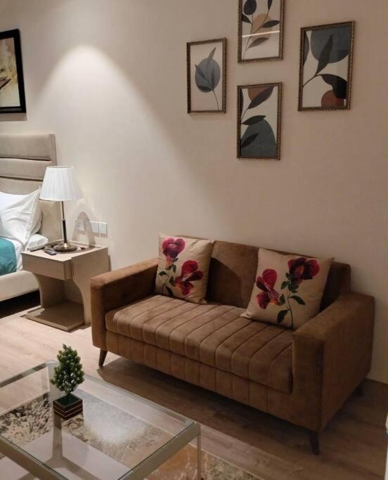 Elegant At Aipl Joy Street By Noblenest Apartment *