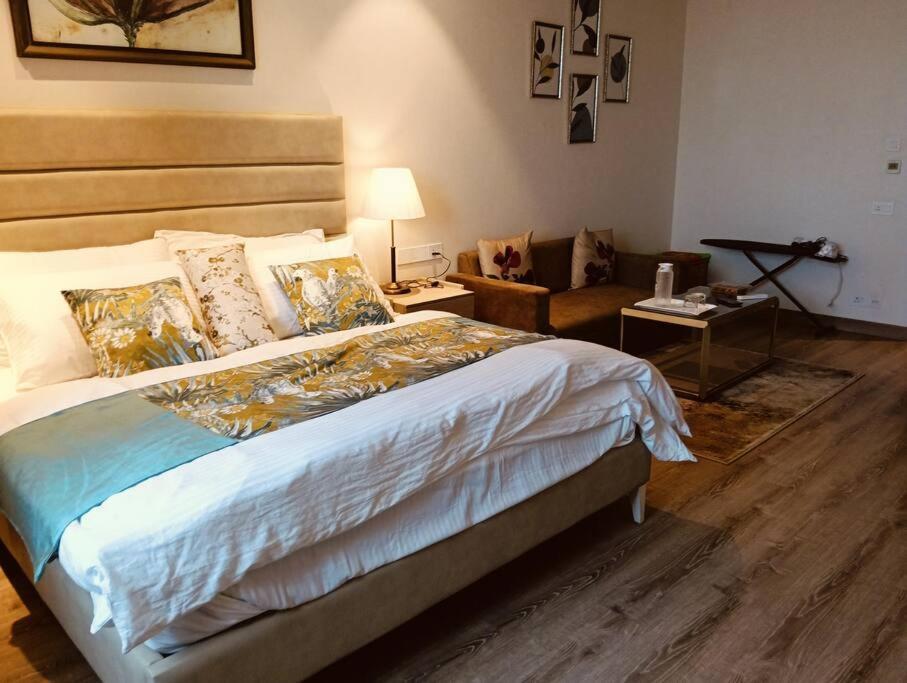 Elegant At Aipl Joy Street By Noblenest Apartment
