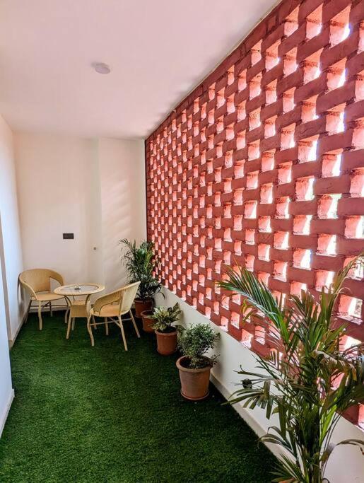 Rigel - 1 Bhk, Free Parking & Wi-fi * Gurgaon