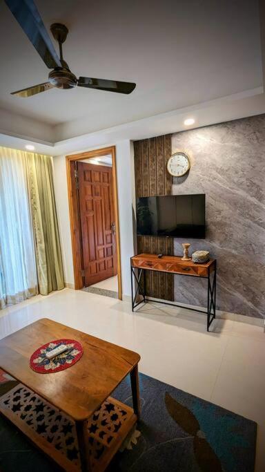 Ivy - 1bhk, Forest View, Wi-fi & Big Balcony