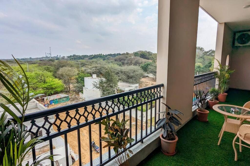 Apartment Ivy - 1bhk, Forest View, Wi-fi & Big Balcony