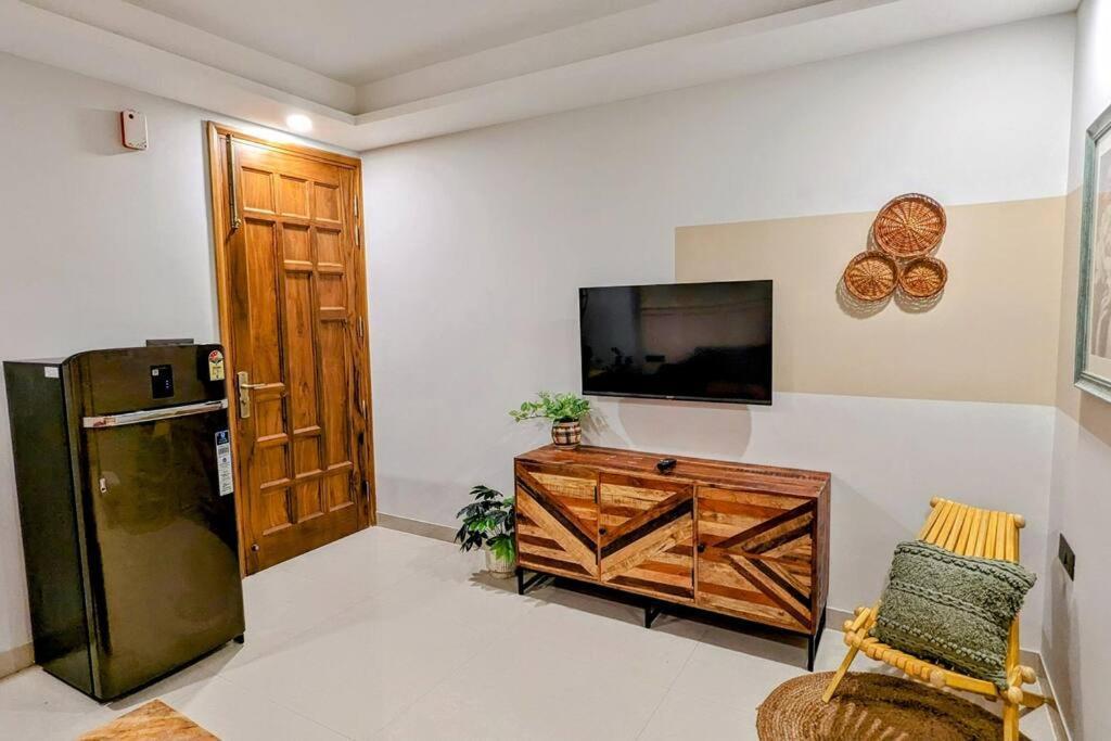 Deniz - 1bhk, Balcony, Parking & Wi-fi *
