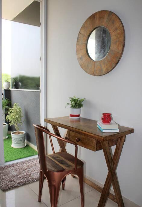 Zaniah - 1bhk, 2 Balconies, Free Parking & Wi-fi