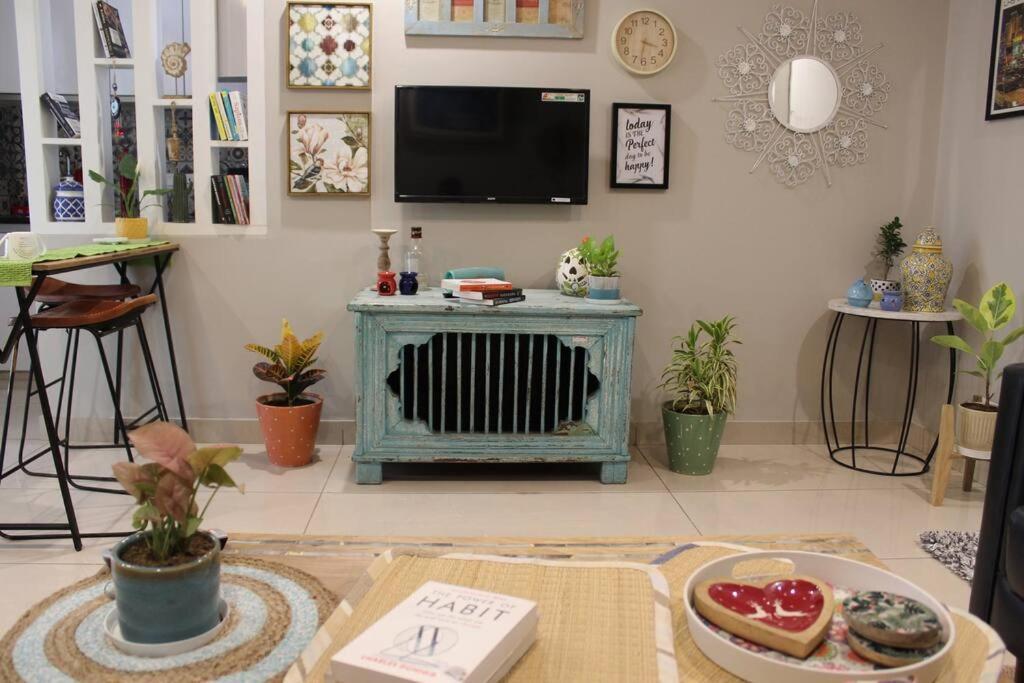 Apartment Zaniah - 1bhk, 2 Balconies, Free Parking & Wi-fi