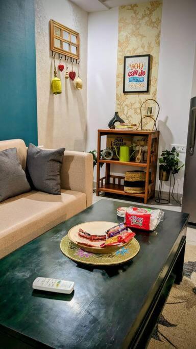 Yukta - Cozy Nest Studio, Free Parking & Wifi Gurgaon