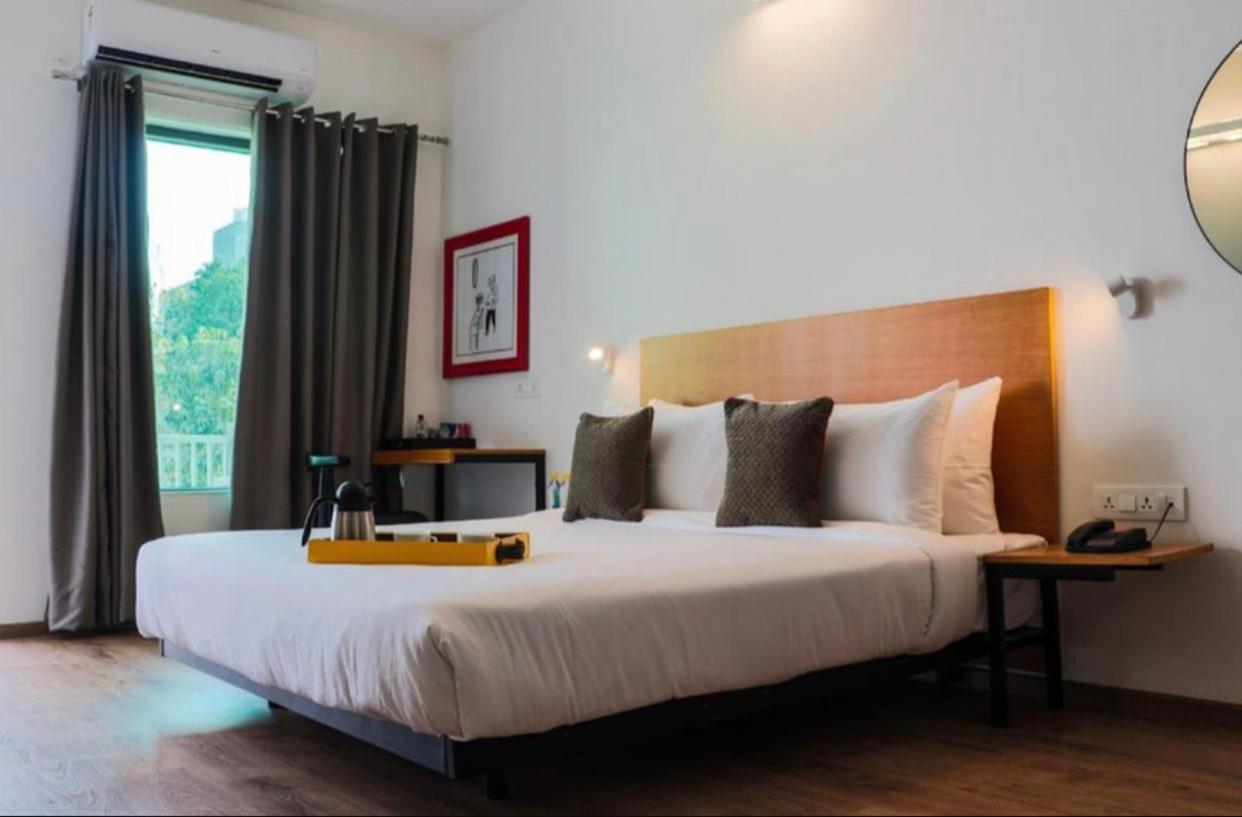 Azure And Near Medanta Hospital Medicity Sector 47,sohna Road 3* Gurgaon
