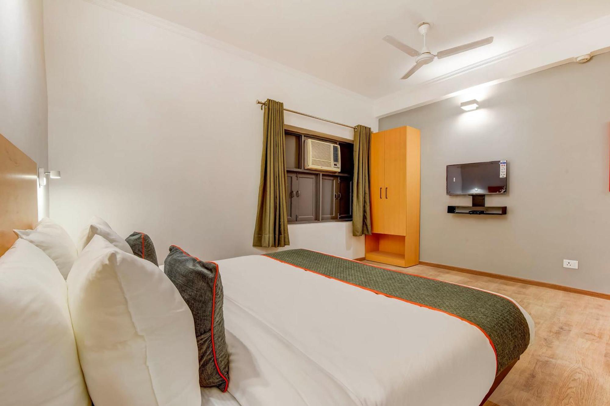 Collection O Singha Chowk Hotel Gurgaon