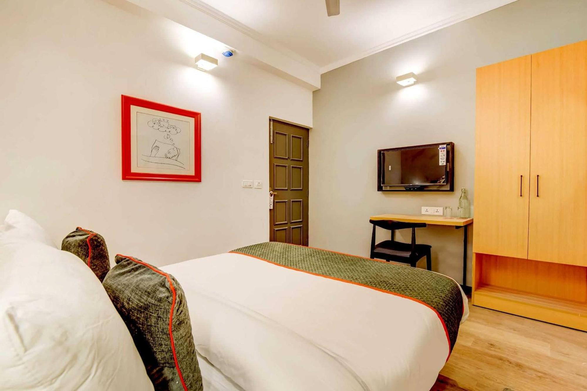 Collection O Singha Chowk Hotel Gurgaon
