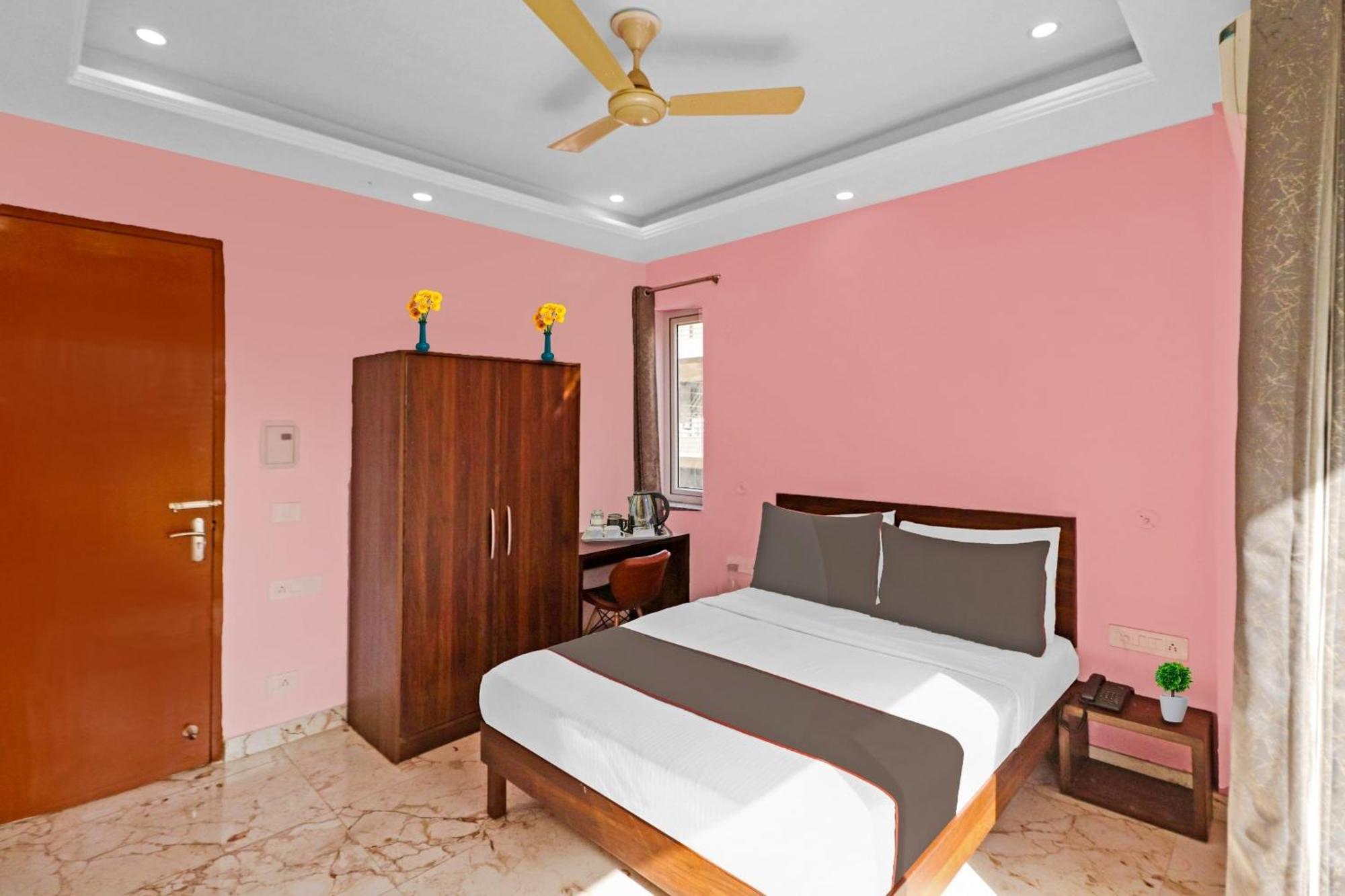 Hotel Collection O Parth & Sargam Residency 3*