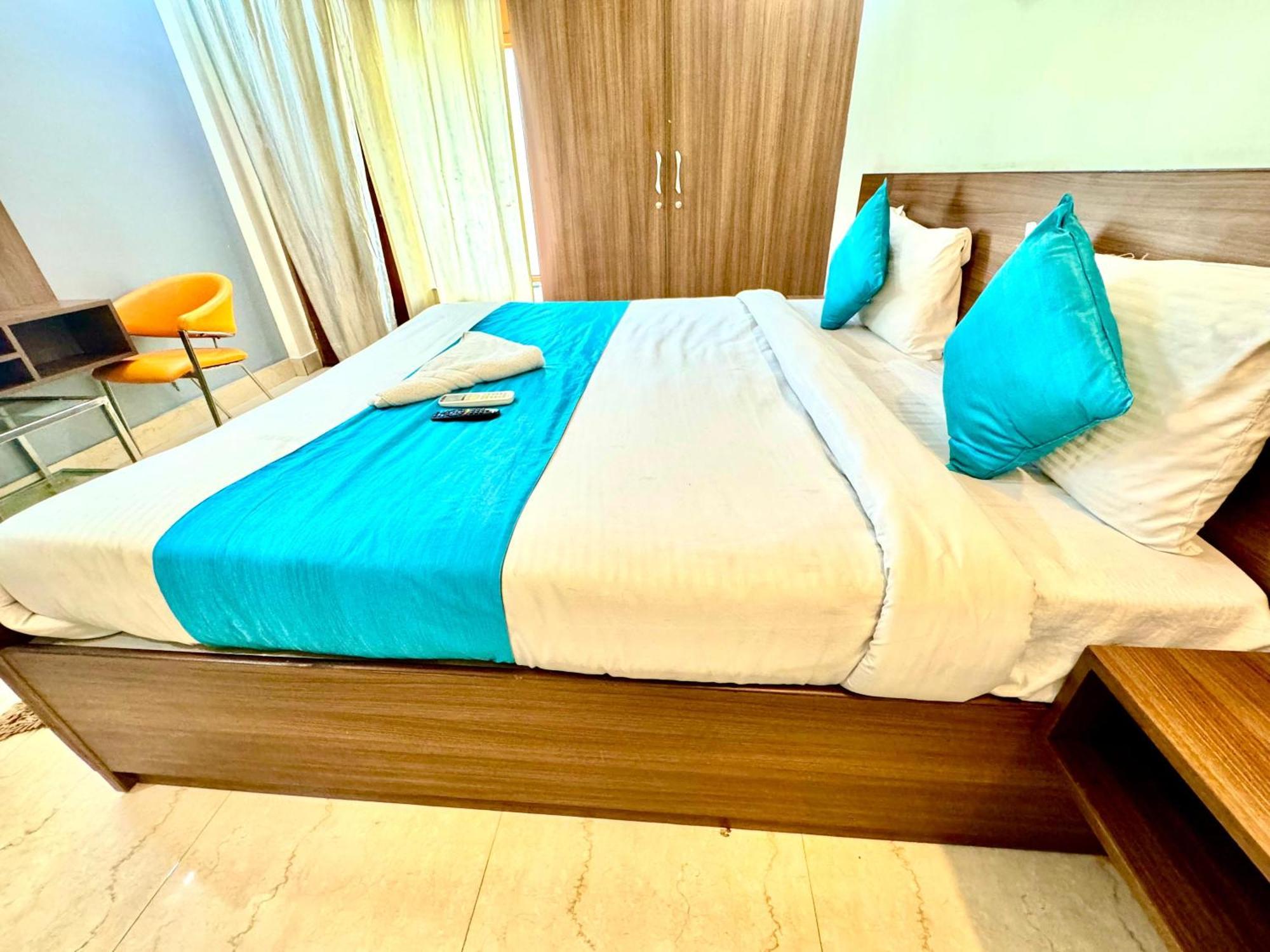 The Indian Ii Near Medanta Hospital Gurgaon
