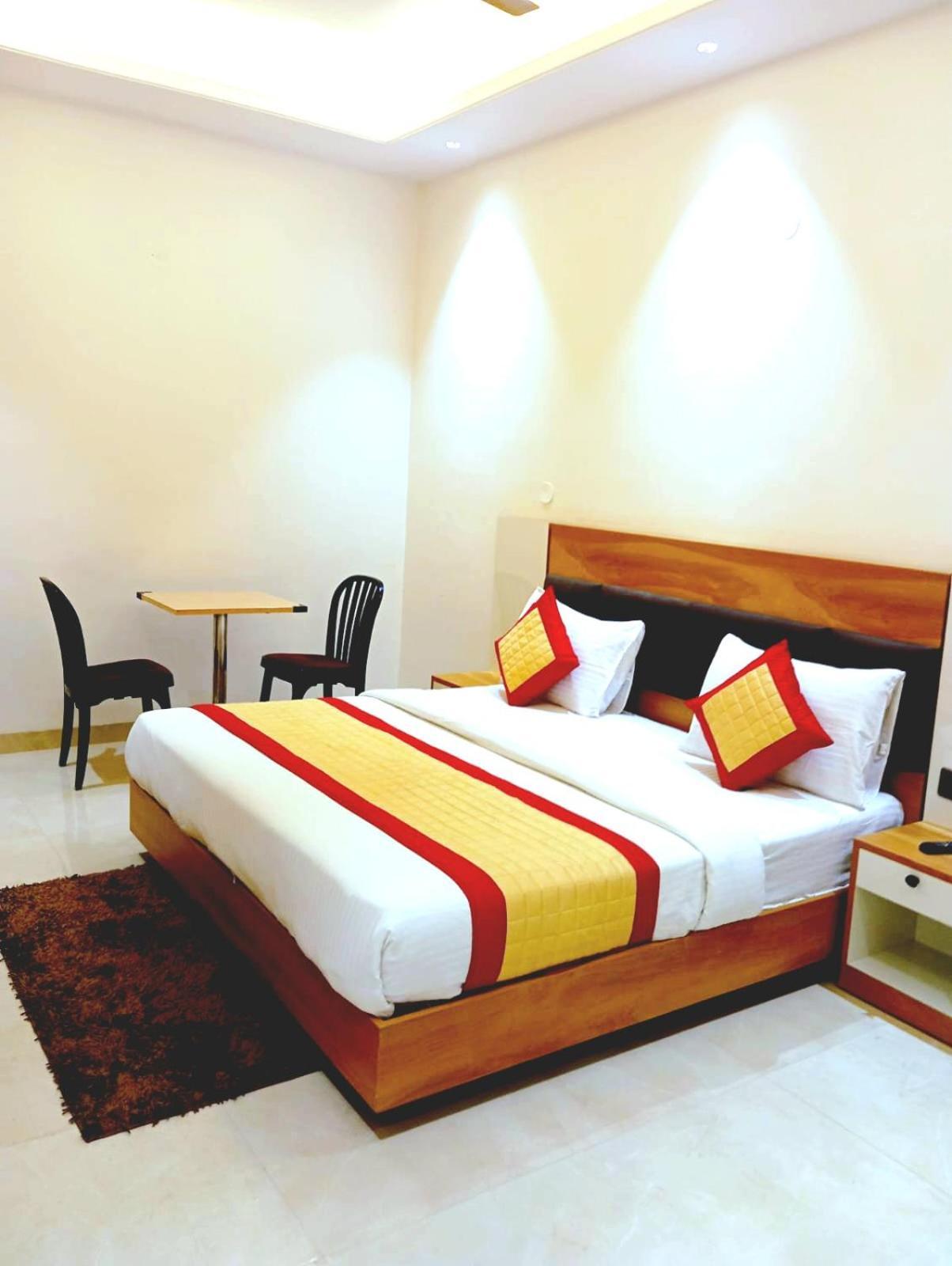 Hotel Masaga By Qcent, Gurugram
