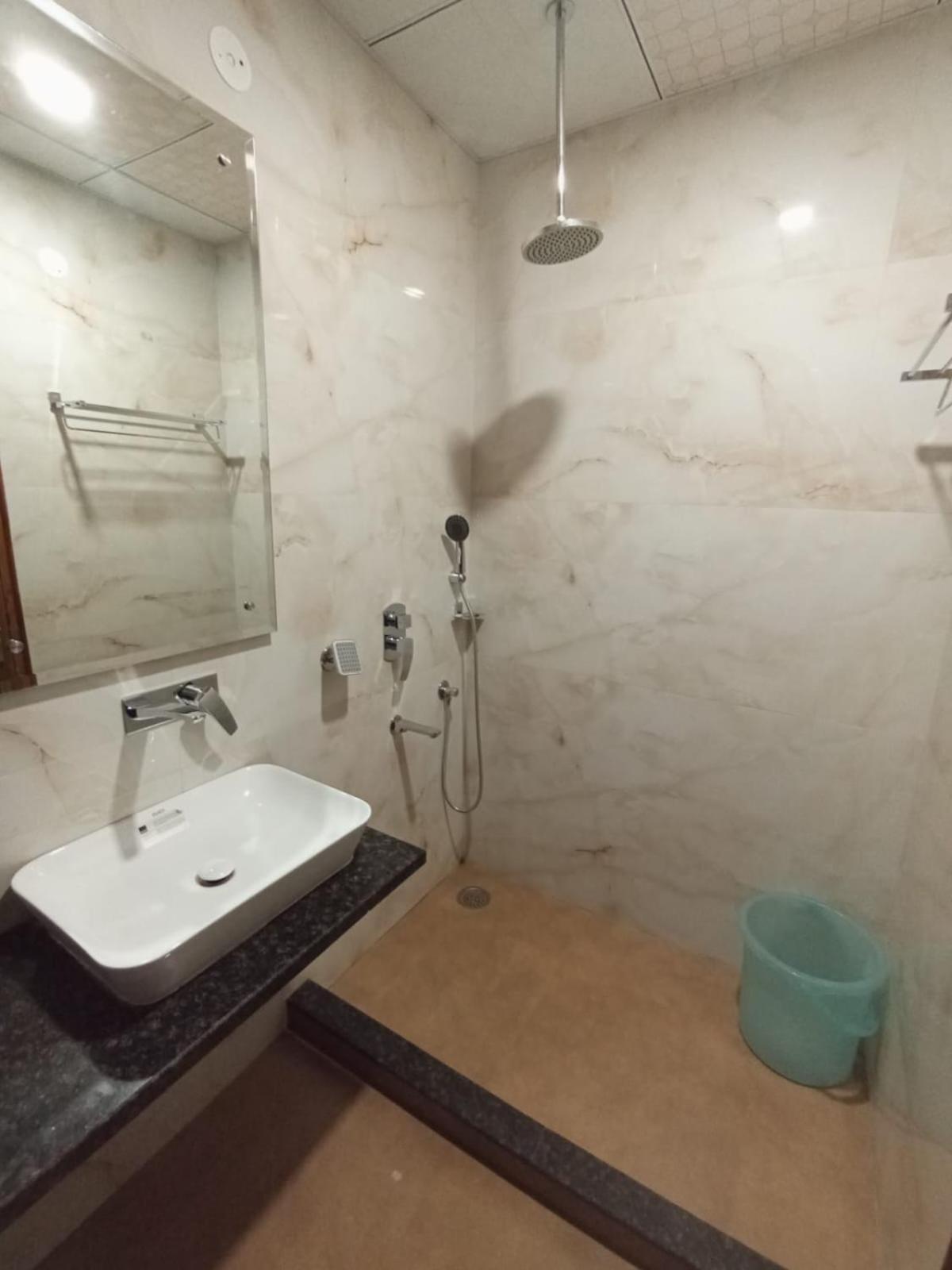 Hotel Masaga By Qcent, Gurugram Gurgaon