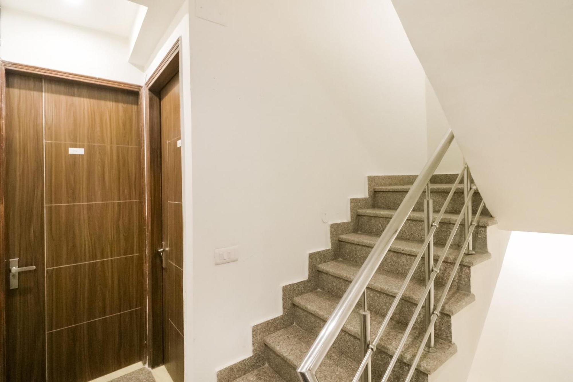 O Host Hub Hotel