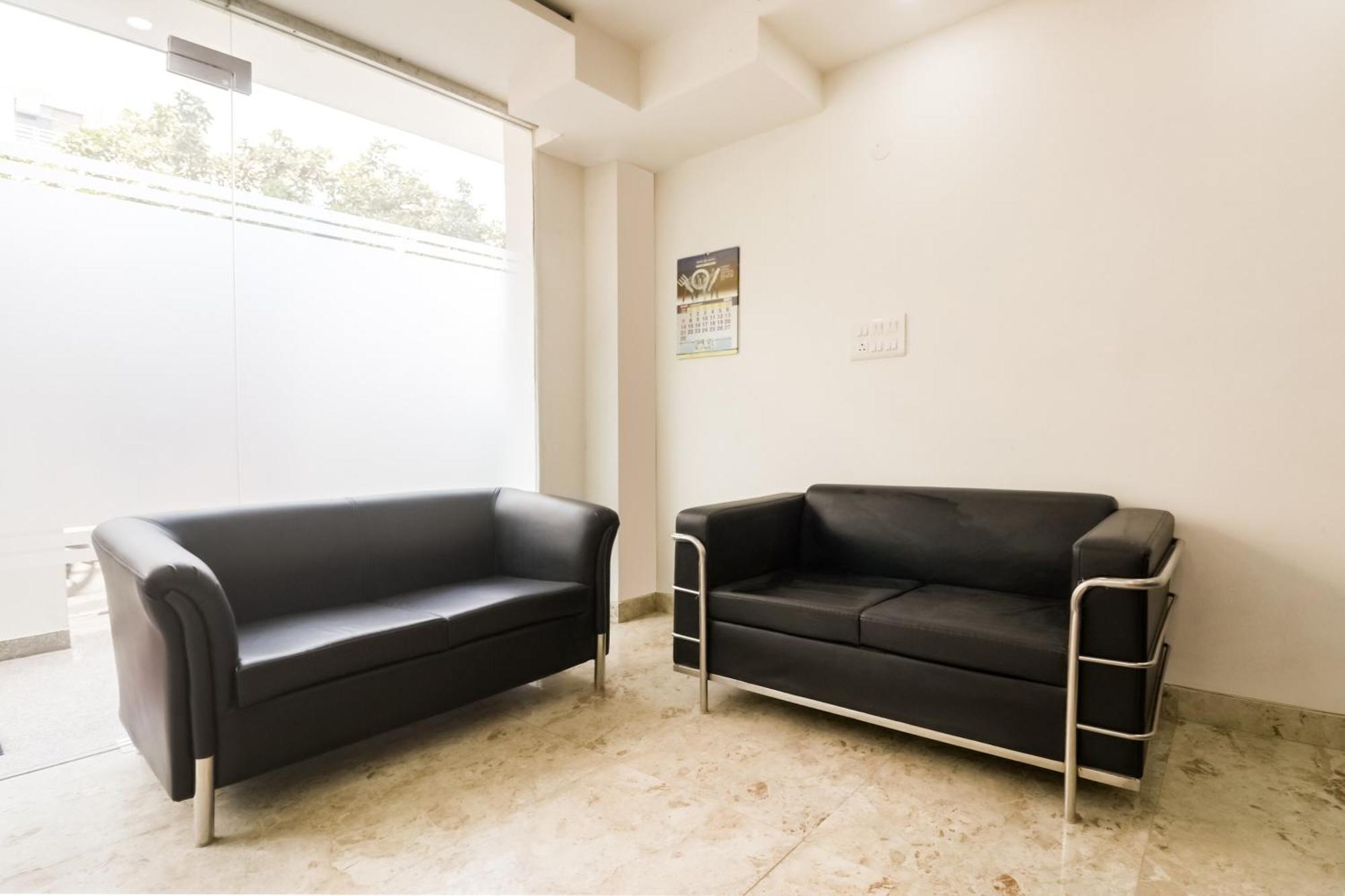 O Host Hub 3* Gurgaon