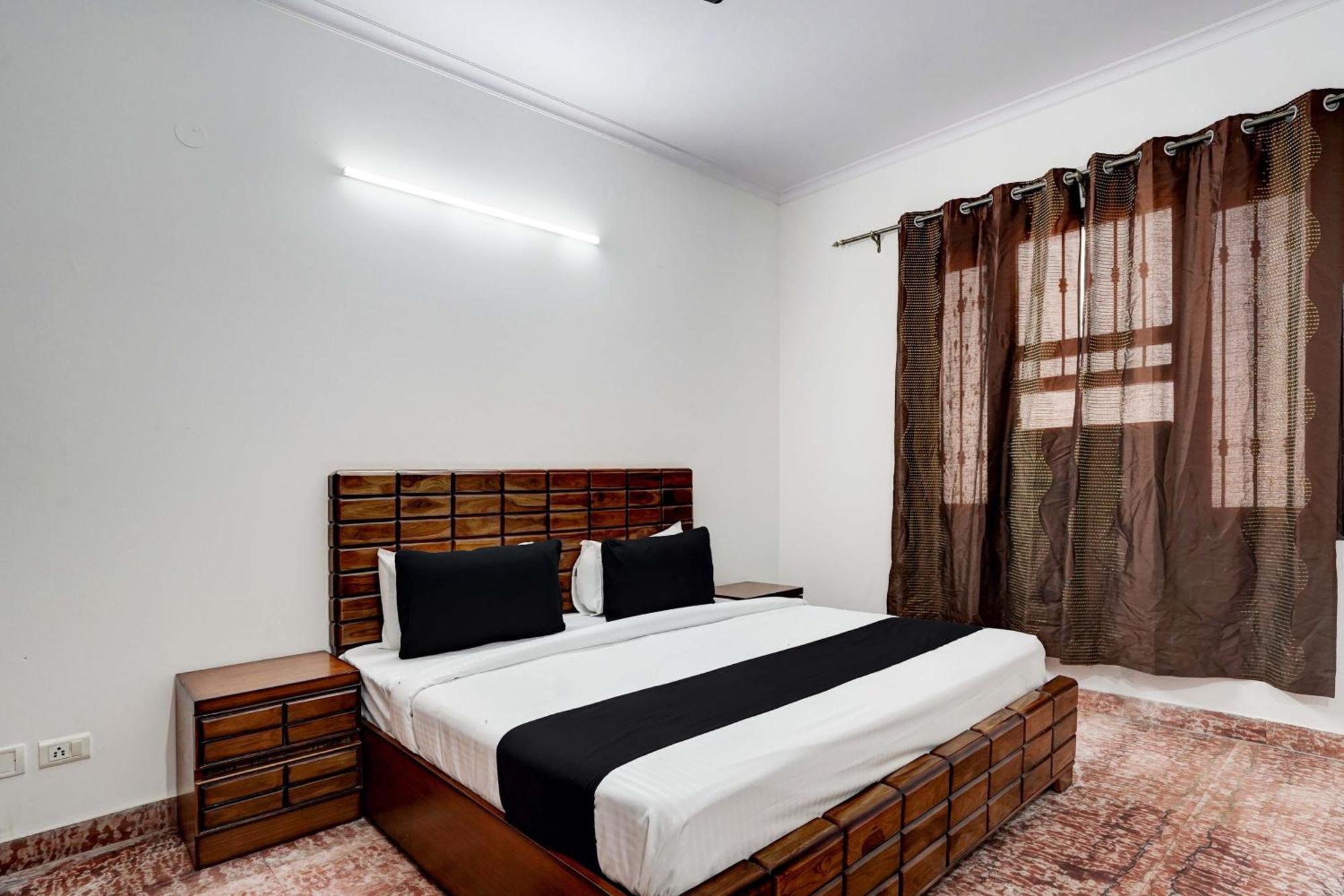 Collection O Dev Hotel Gurgaon
