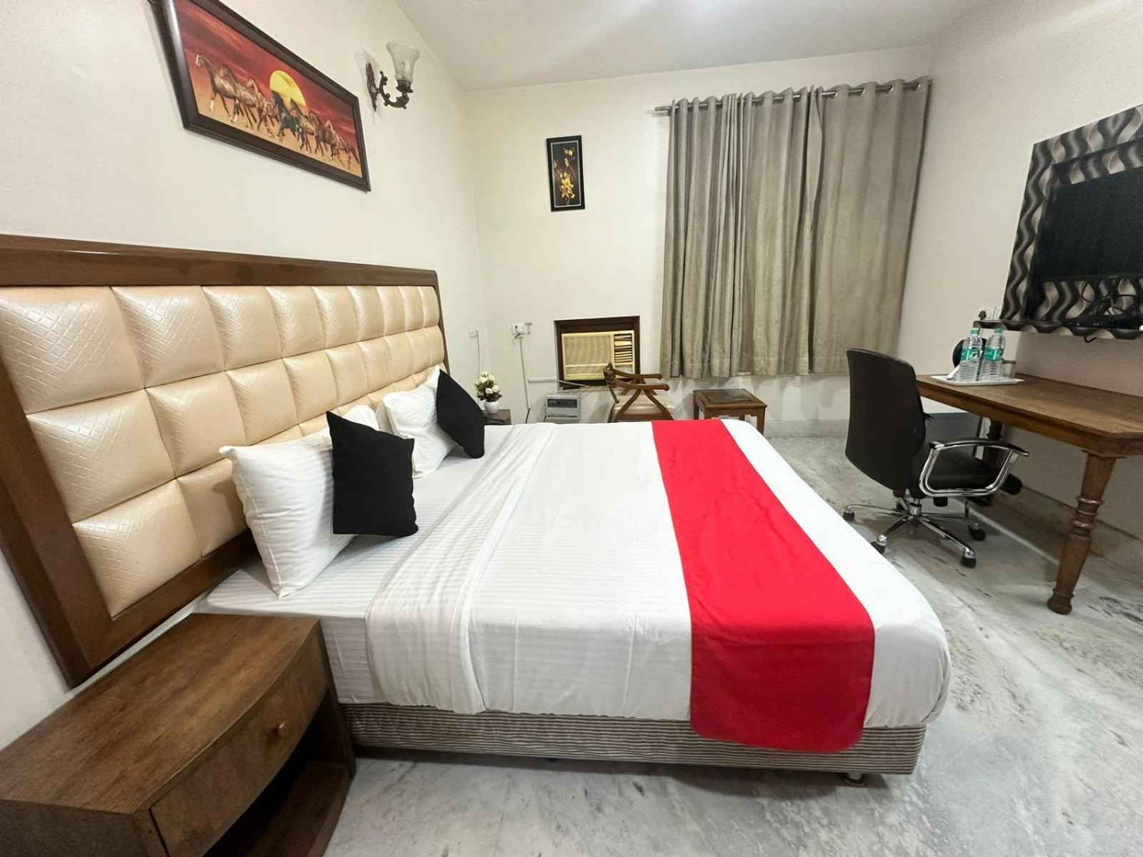 Keystone Guest house *