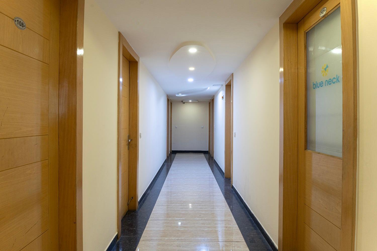 Hotel Blueneck Sec 47 Near Medanta -the Medicity' Gurugram Gurgaon