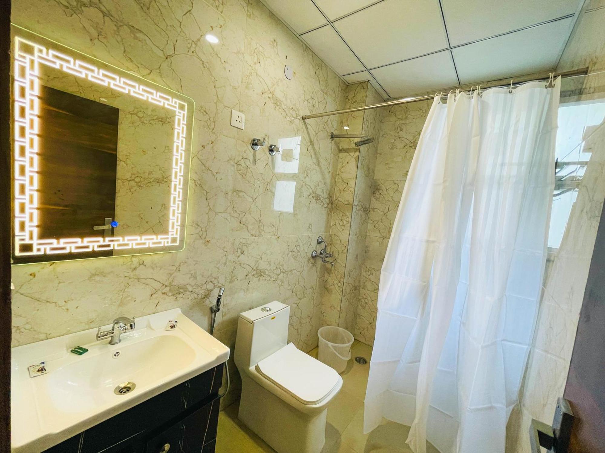 The Empire Corporate Sector 44 Near Fortis And Max Hospitals * Gurgaon