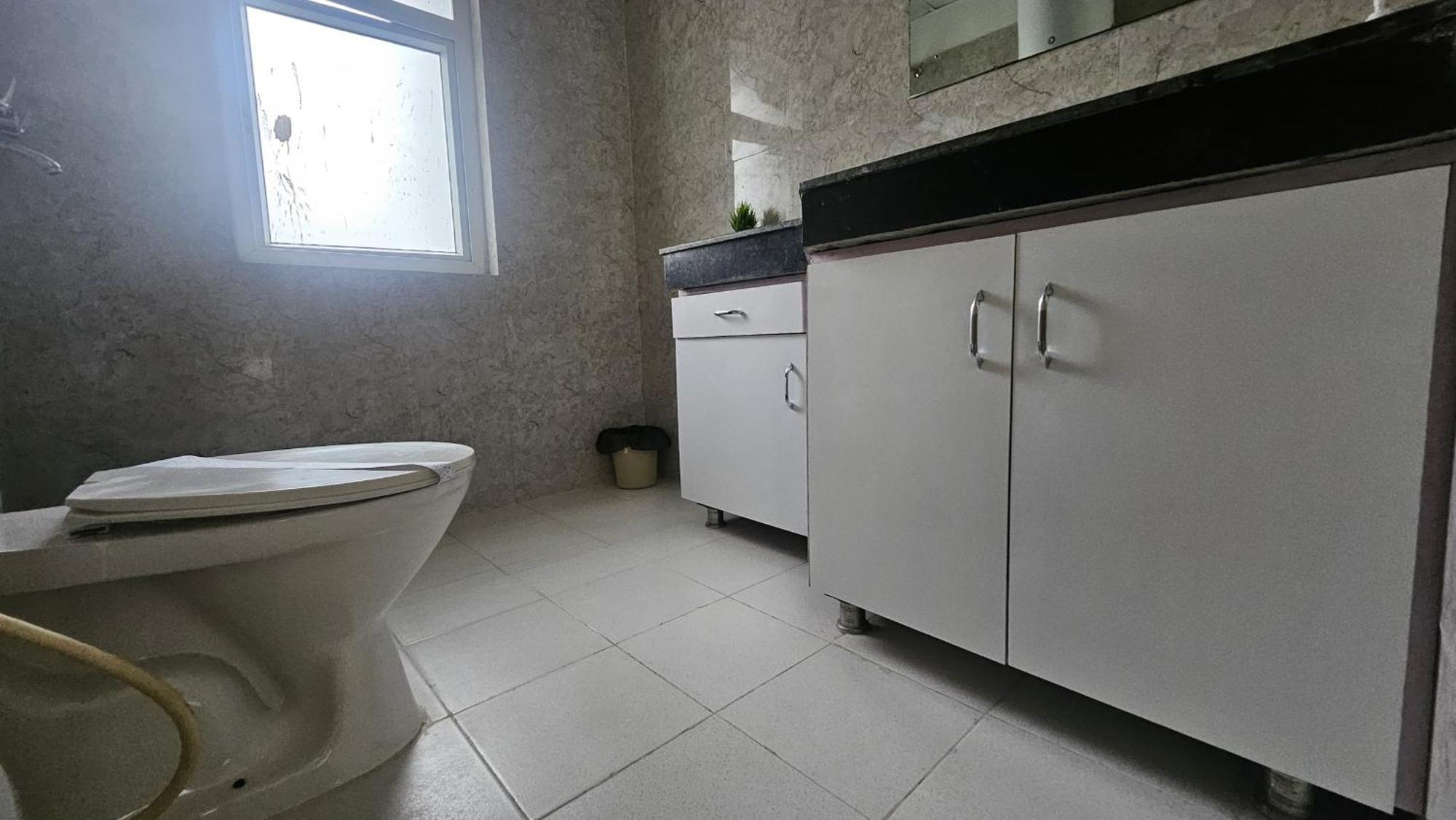 Lux Studio By Epic 3* Gurgaon