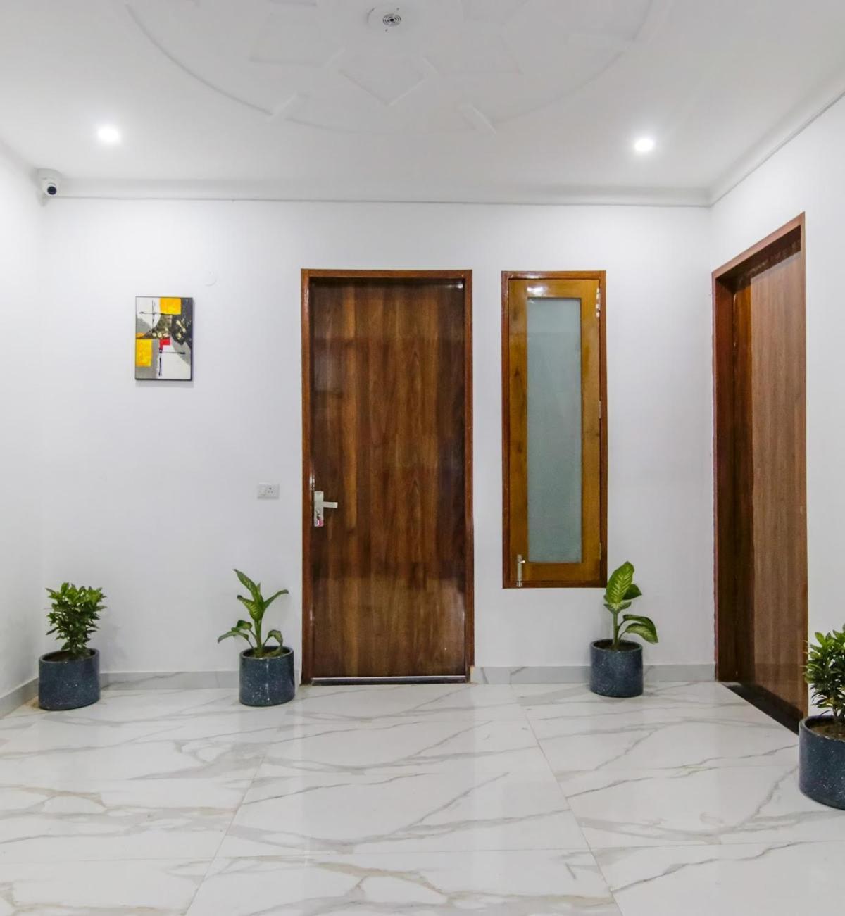 Wonderland - Medanta Love hotel Gurgaon