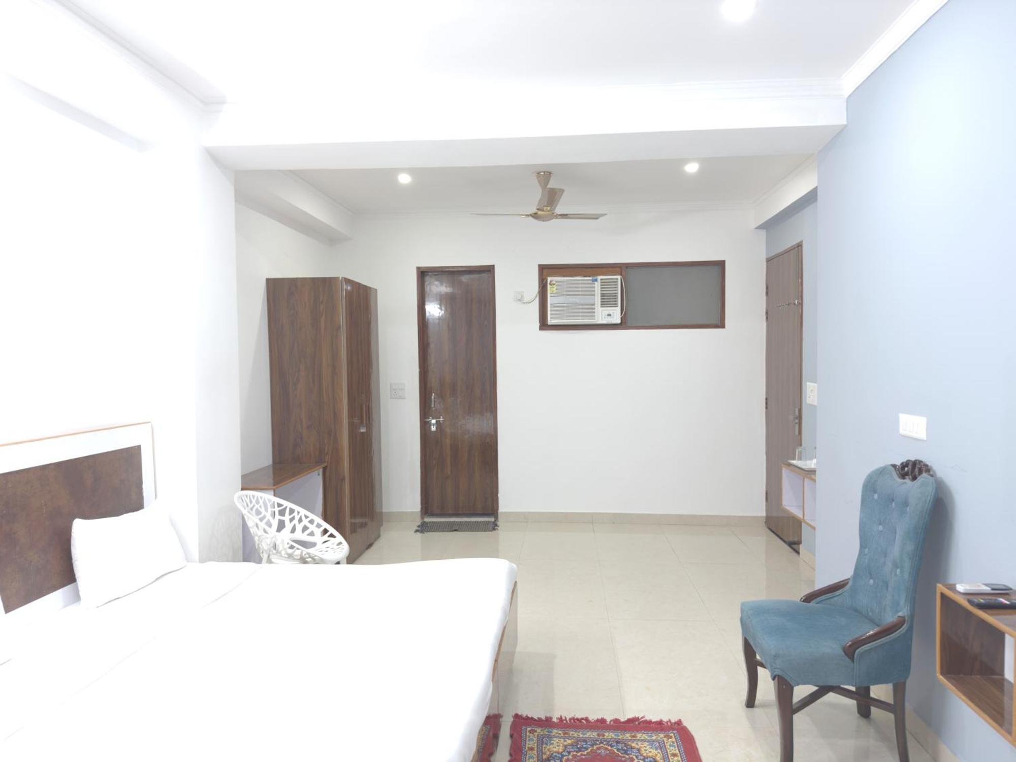 Wonderland - Medanta Love hotel Gurgaon