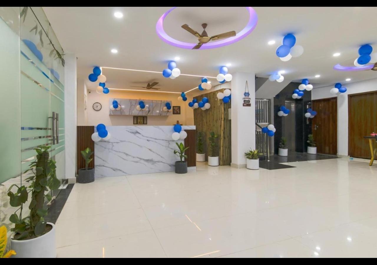 Love hotel Wonderland - Medanta *